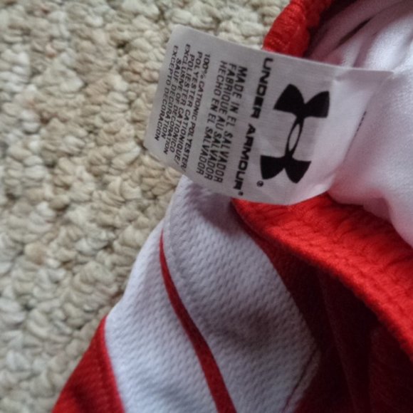 New Under Armour Breakaway Shorts - Workout Shorts - Jogging - Picture 3 of 4